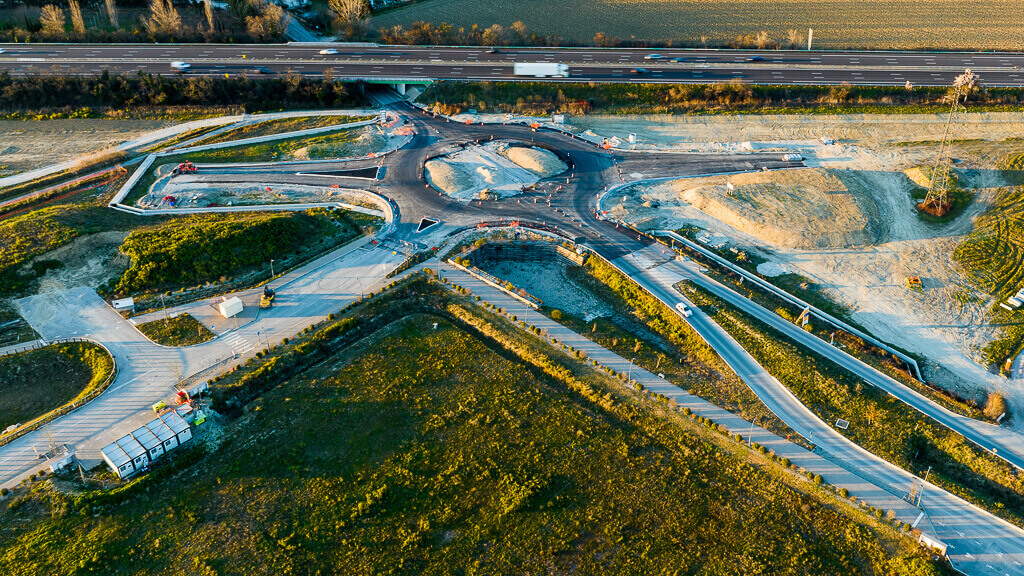 Survol drone suivi de chantier Suivis de chantier, rond point, drone